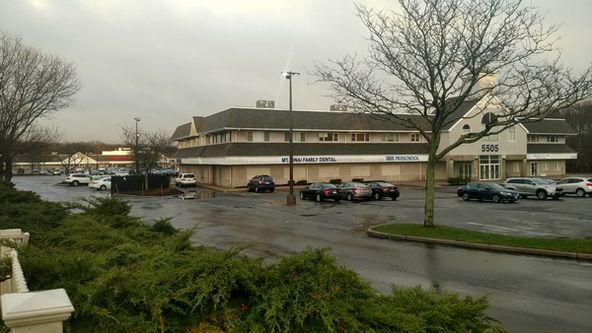 Mount Sinai Shopping Center: 5507 Nesconset Hwy, Mount Sinai, NY 11766